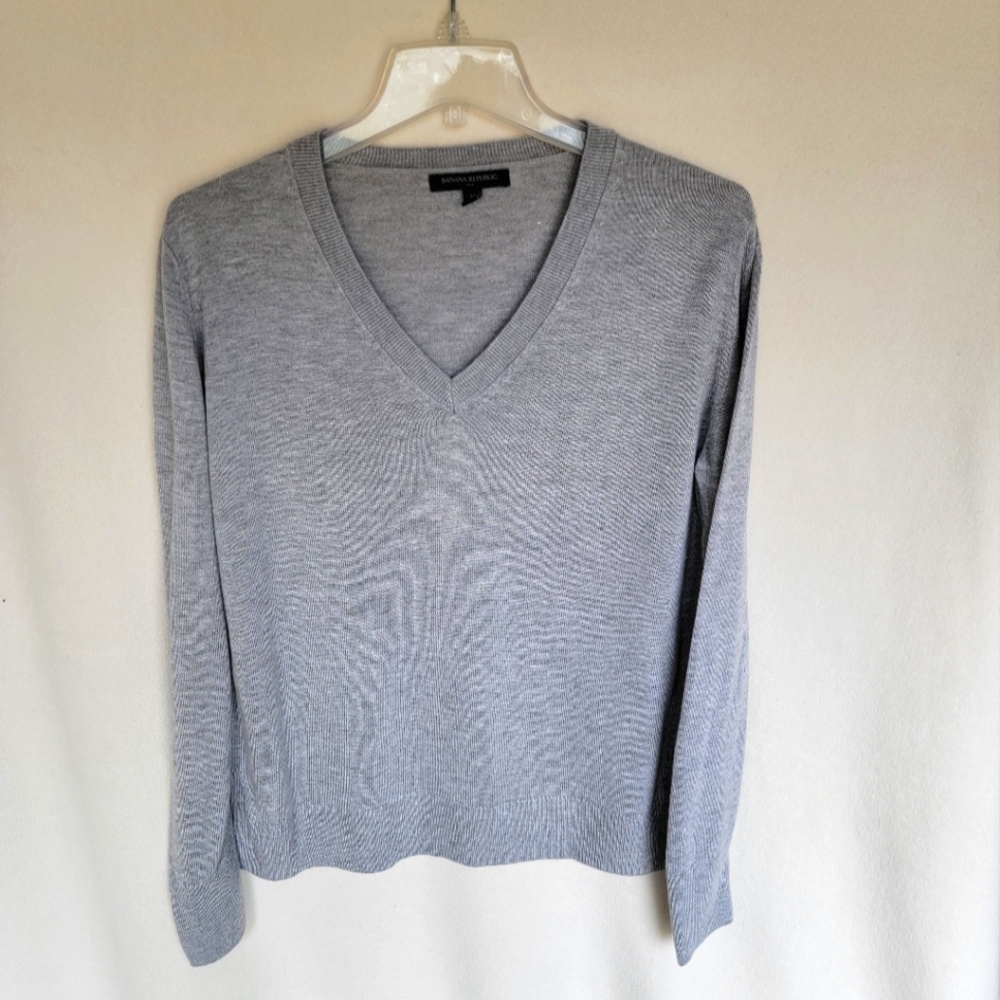 Banana Republic sweater, grey with metallic thread, size M